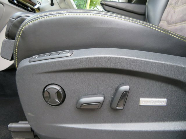Volkswagen ID.Buzz 150Kw Commerce 77Kwh 204 Ps Silver #29