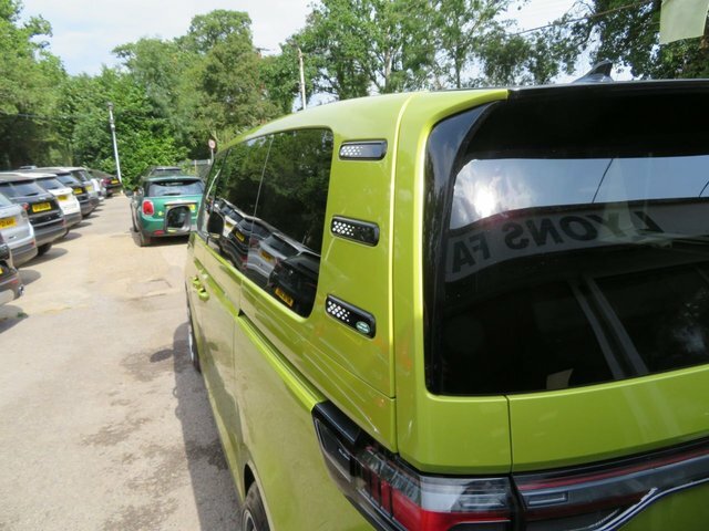Volkswagen ID.Buzz 150Kw Commerce 77Kwh 204 Ps Silver #13