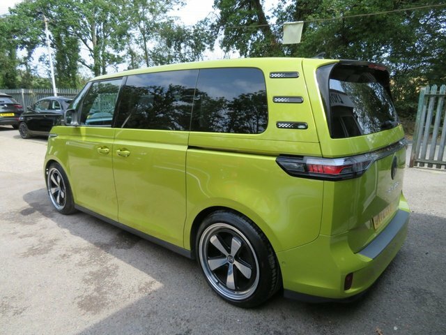 Volkswagen ID.Buzz 2023 Pro 77Kwh 1St Edition Mpv Yellow #4