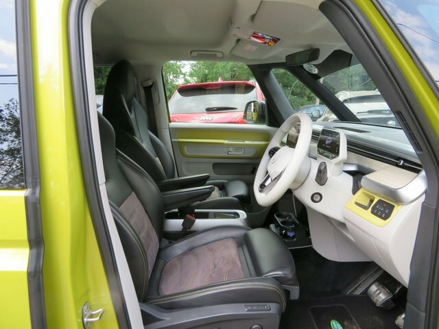 Volkswagen ID.Buzz 150Kw Commerce 77Kwh 204 Ps Silver #32
