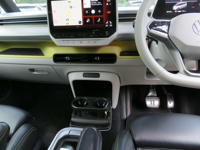 Volkswagen ID.Buzz 150Kw Commerce 77Kwh 204 Ps Silver #39