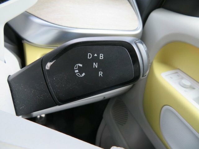 Volkswagen ID.Buzz 150Kw Commerce 77Kwh 204 Ps Silver #47