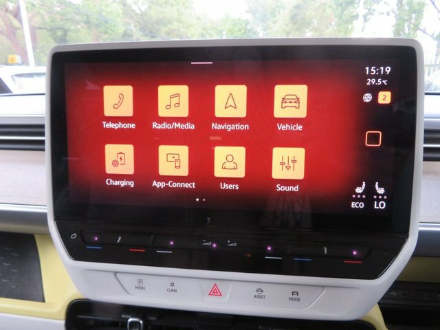 Volkswagen ID.Buzz 150Kw Commerce 77Kwh 204 Ps Silver #52