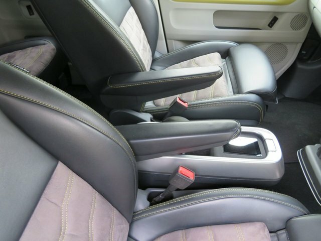 Volkswagen ID.Buzz 150Kw Commerce 77Kwh 204 Ps Silver #37