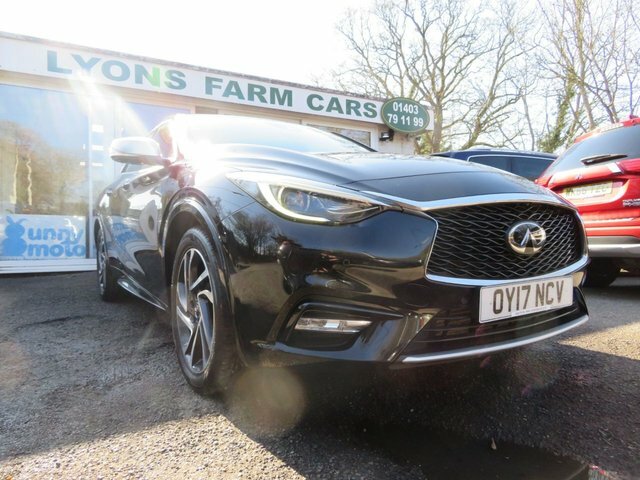 Infiniti Q30 Se Black #18