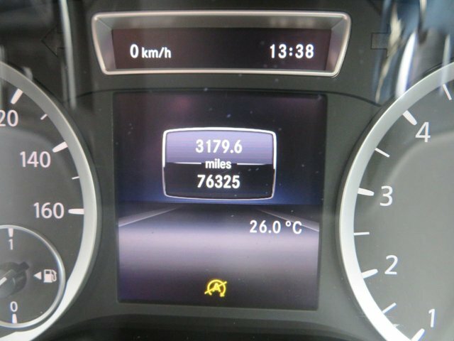 Infiniti Q30 Se Black #7
