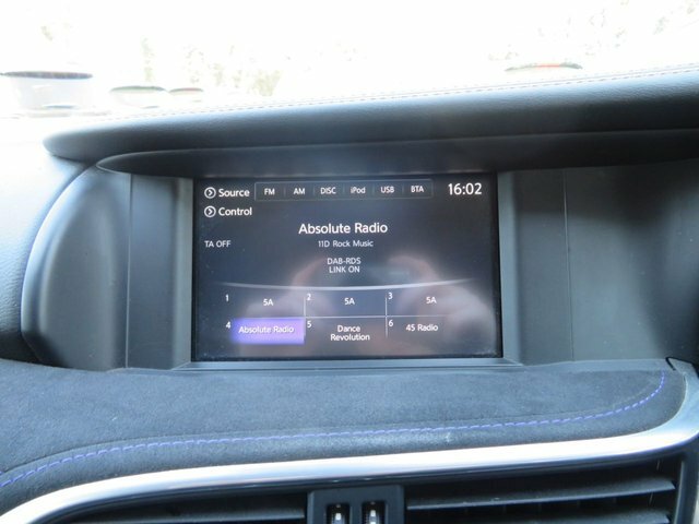 Infiniti Q30 Se Black #10