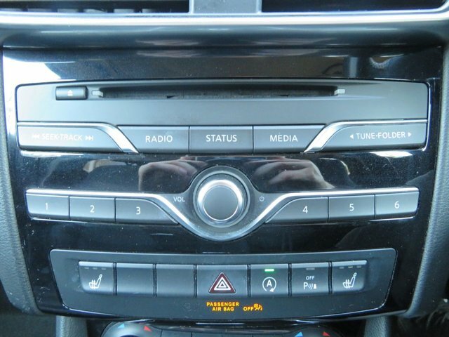 Infiniti Q30 Se Black #11