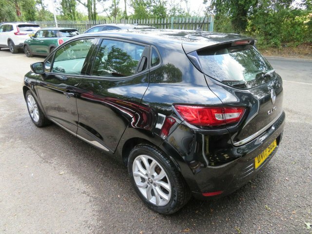 Renault Clio 2017 1.2 16V Dynamique Nav Hatchback Ma DV17SGZ Black #4