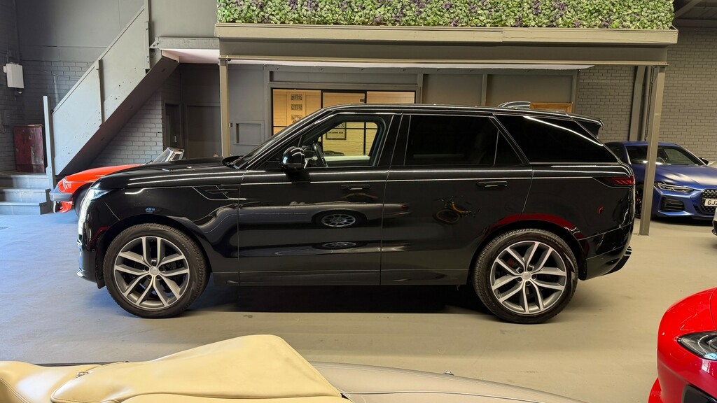 Land Rover Range Rover Sport Suv 3.0 D300 Mhev Dynamic Se 202373 Black #4
