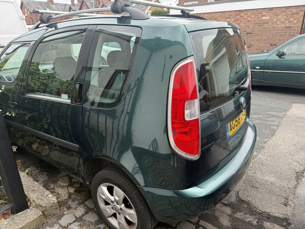 Skoda Roomster 1.4 Tdi Pure Drive 2 Green #4