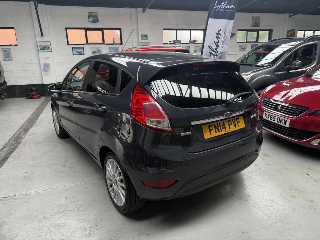 Ford Fiesta 1.0 T Ecoboost Titanium 201414 Grey #4