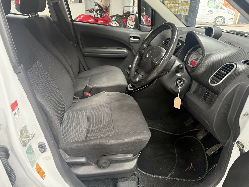 Suzuki Splash 1.0 12V Sz2 Euro 5 White #13