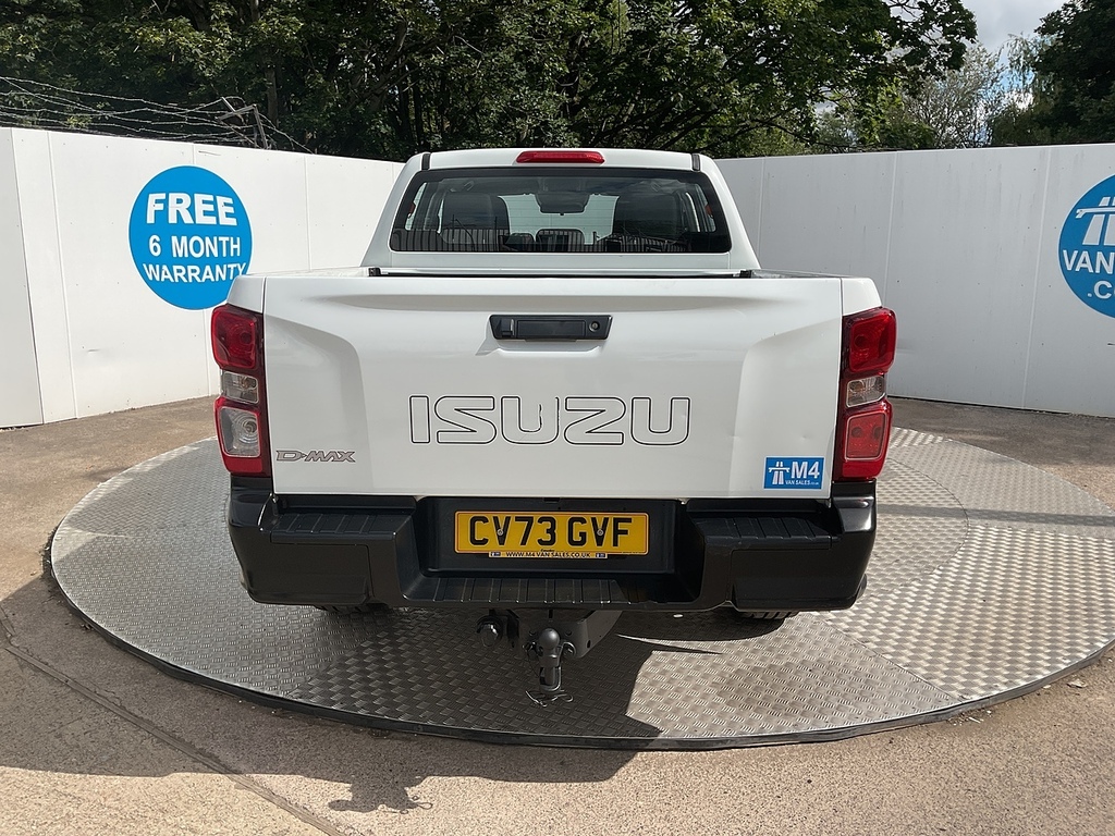 Isuzu D-Max Td Utility Crewcab 4X4 A C Euro 6 U8128 Ulez CV73GVF White #4