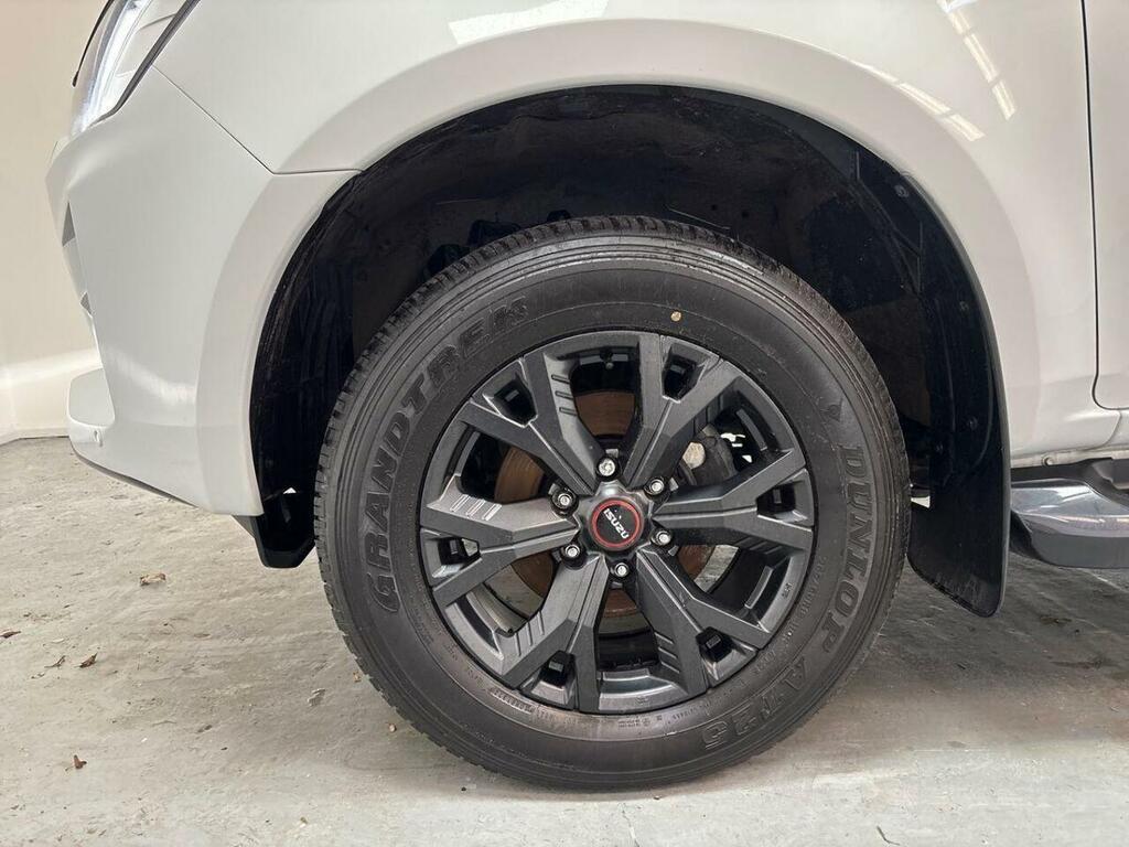 Isuzu D-Max 1.9 V-cross Double Cab 4X4 Silver #27