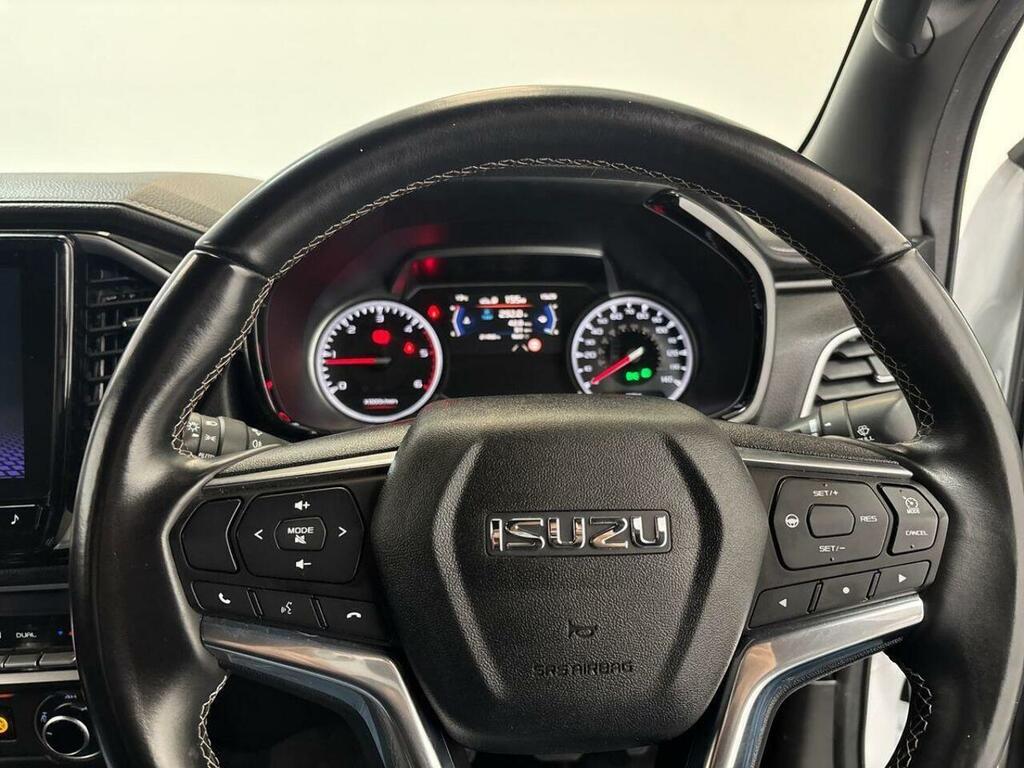 Isuzu D-Max 1.9 V-cross Double Cab 4X4 Silver #13