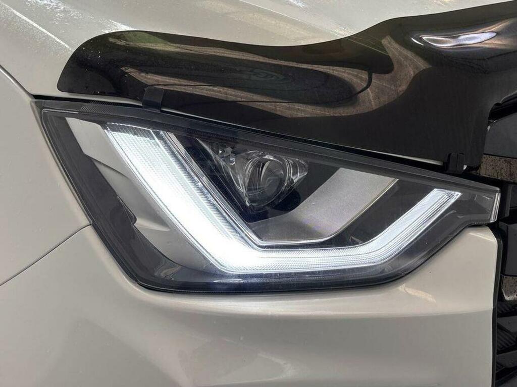 Isuzu D-Max 1.9 V-cross Double Cab 4X4 Silver #24
