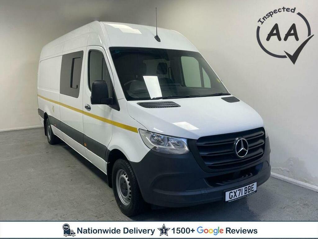 Mercedes-Benz Sprinter Mpv White #1