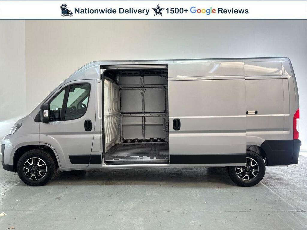 Peugeot Boxer Boxer 2.2 Bluehdi 335 Professional Panel Van D Silver #5