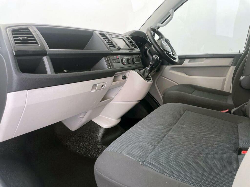 Volkswagen Transporter White #24
