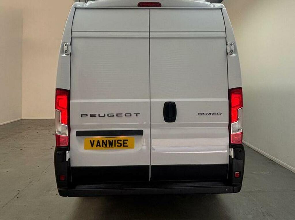 Peugeot Boxer Professional Grey #8