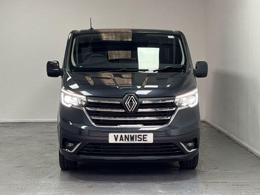 Renault Trafic 2.0 Dci Blue Ll30 Extra Sport L2 H1 Euro 6 S S 5 HK75YBT Grey #2