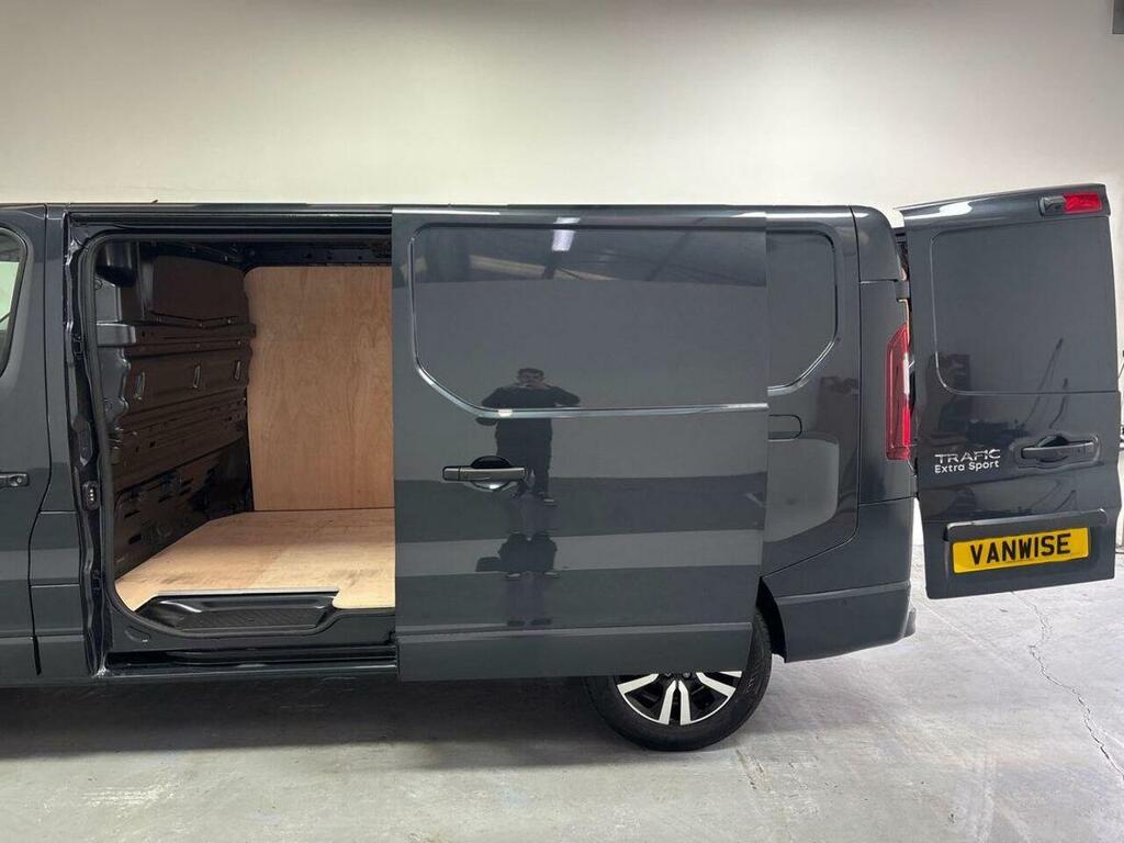 Renault Trafic 2.0 Dci Blue Ll30 Extra Sport L2 H1 Euro 6 S S 5 HK75YBT Grey #6