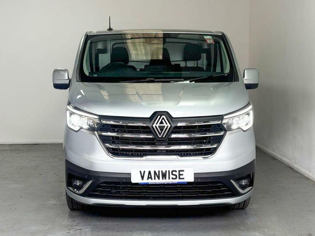 Renault Trafic 2.0 Dci Blue Ll30 Extra Sport L2 H1 Euro 6 S S 5 HK75YWJ Grey #2