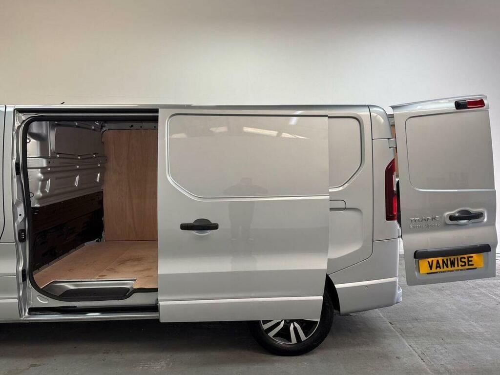 Renault Trafic 2.0 Dci Blue Ll30 Extra Sport L2 H1 Euro 6 S S 5 HK75YWJ Grey #6