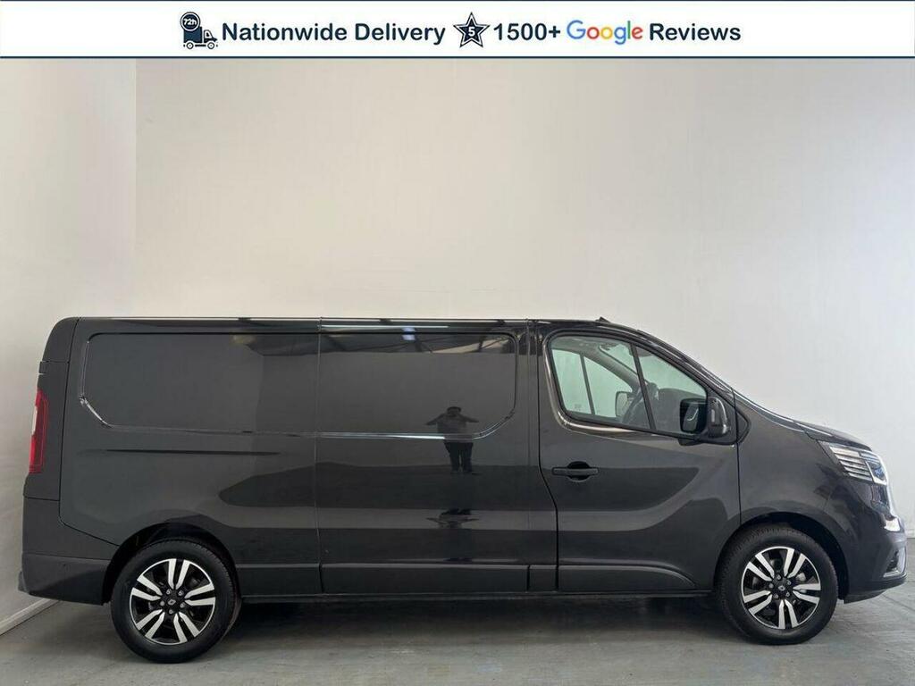 Renault Trafic 2.0 Dci Blue Ll30 Extra Sport L2 H1 Euro 6 S S 5 HT75BEY Black #3