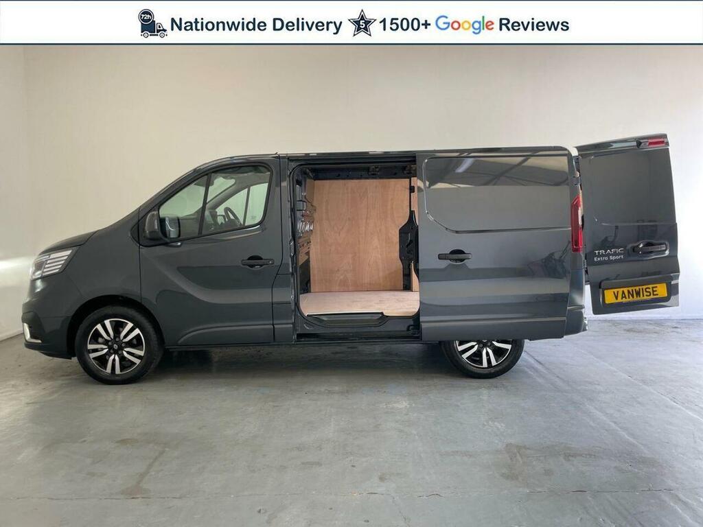 Renault Trafic 2.0 Dci Blue Sl30 Extra Sport L1 H1 Euro 6 S S 5 HK75YXG Grey #6