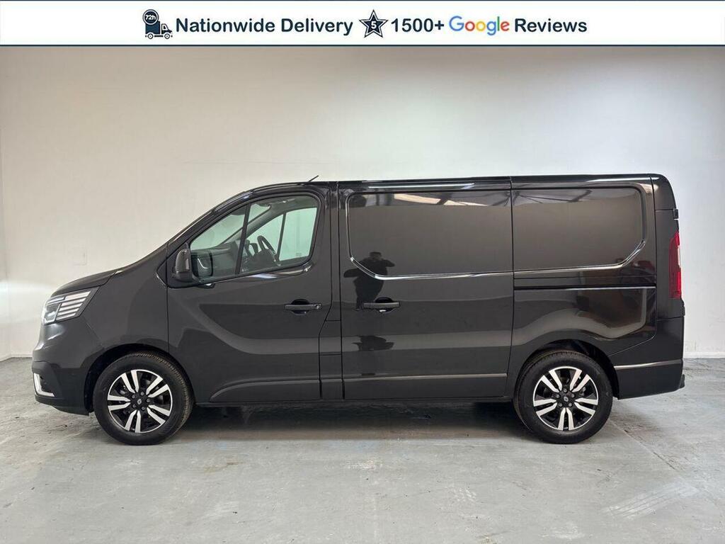 Renault Trafic 2.0 Dci Blue Sl30 Extra Sport L1 H1 Euro 6 S S 5 HK75YXZ Black #3