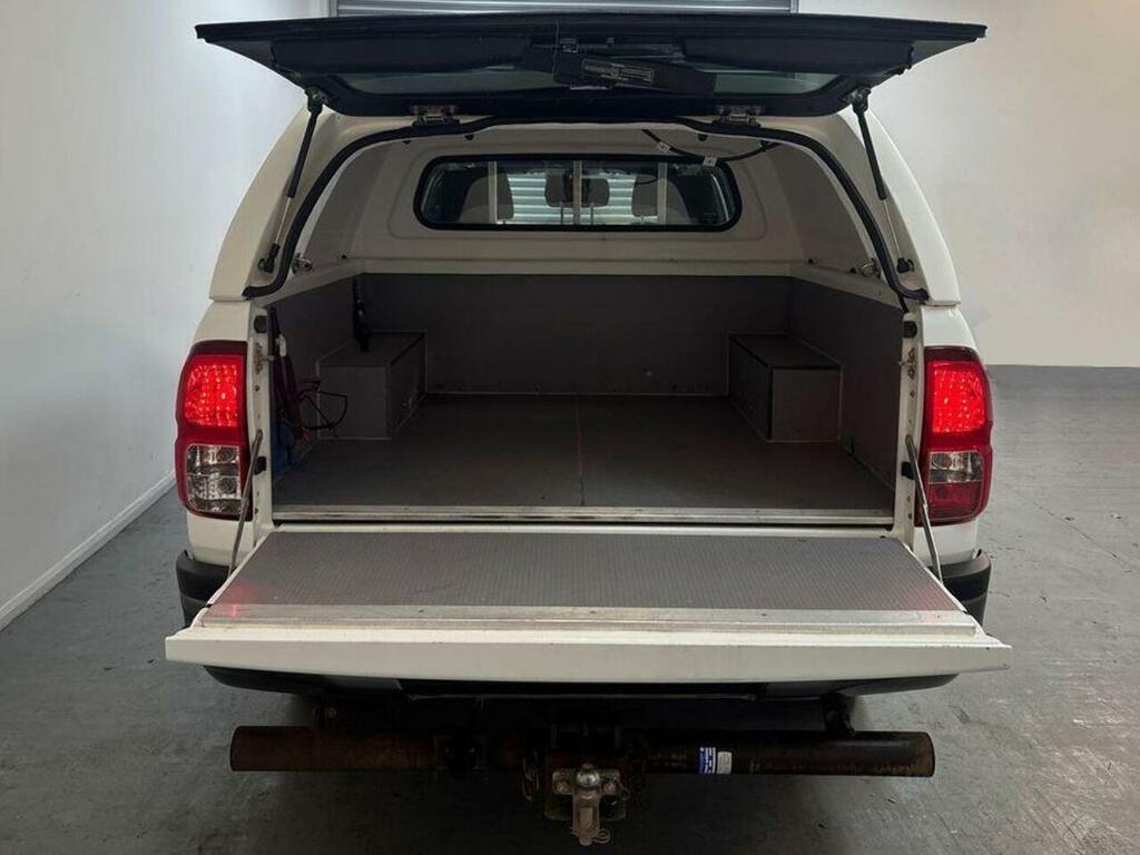 Toyota HILUX Hilux 2.4 D-4d Active Extra Cab Pickup 4Wd Euro 6 White #6