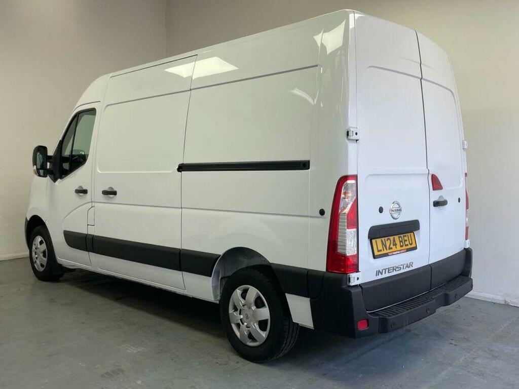 Nissan InterStar 2.3 Dci 150 Acenta L2 H2 3.5T Panel Van White #7