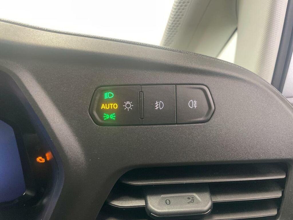 Ford Transit Connect 2.0D Ecoblue 102Ps L2 Limited Van - Sat Nav Rev Grey #30