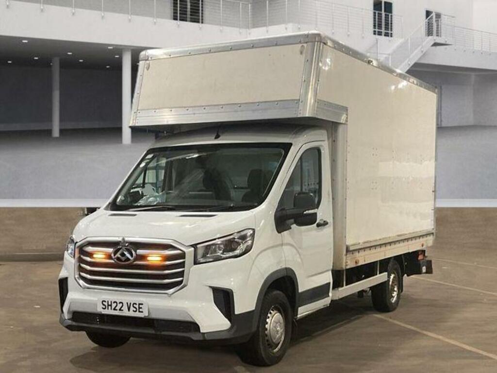 Maxus Deliver 9 Deliver 9 2.0 D20 Chassis Cab Rw White