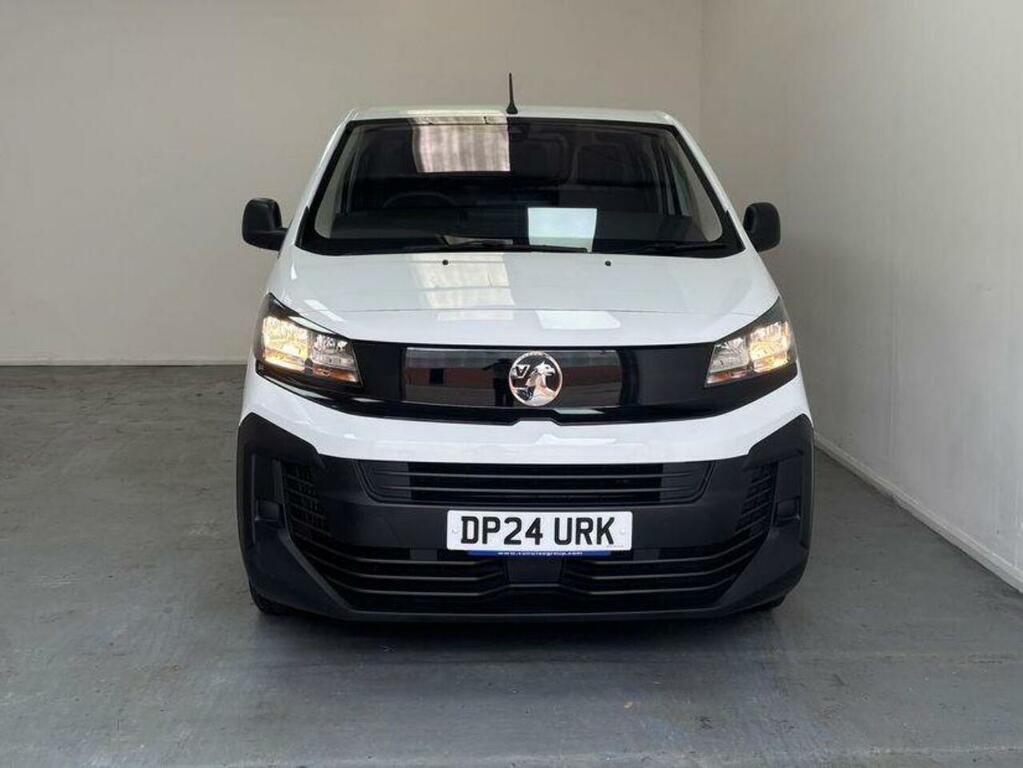 Vauxhall Vivaro 1.5 Turbo D Prime Swb Euro 6 S S 6Dr U8273 Ule DP24URK White #2