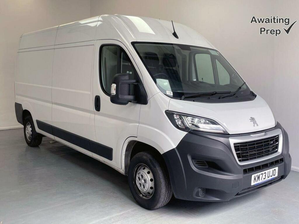 Peugeot Boxer Boxer 2.2 Bluehdi 335 Professional Premium L3 H2 White