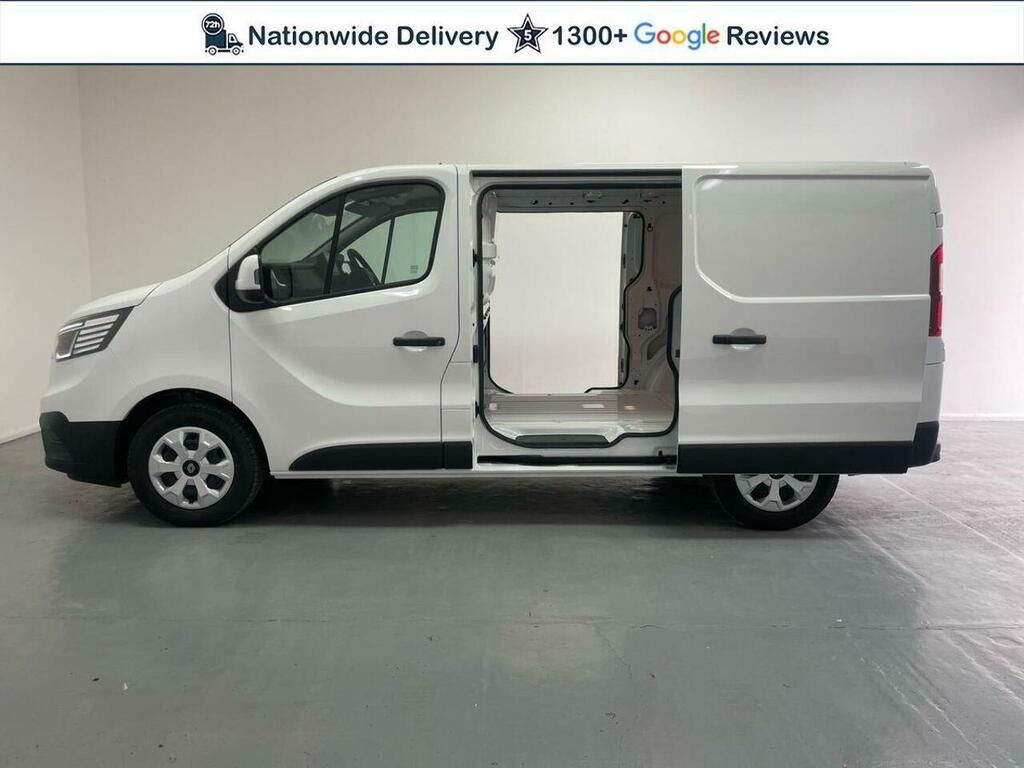 Renault Trafic E-tech Trafic E-tech Sl30 52Kwh Advance Panel Van White #5