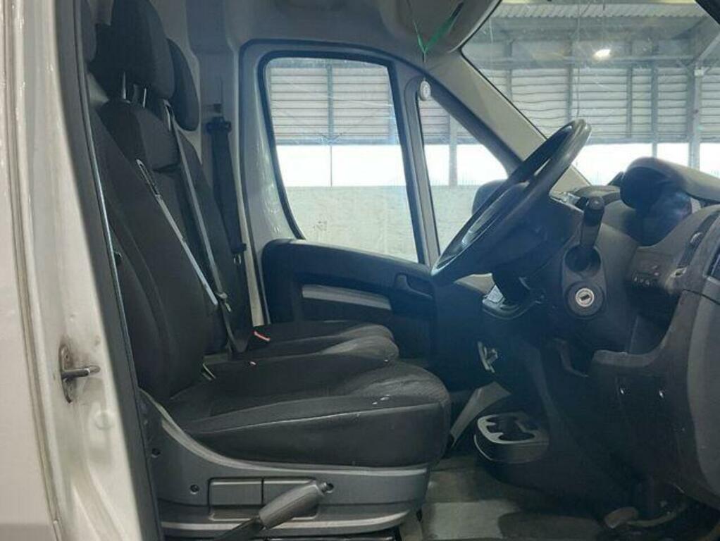 Peugeot Boxer Boxer 2.2 Bluehdi 335 Professional Premium L2 H2 MW73CFX White #5