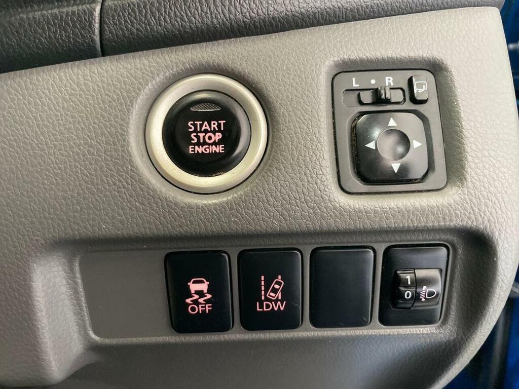 Mitsubishi L200 Pickup Green #19