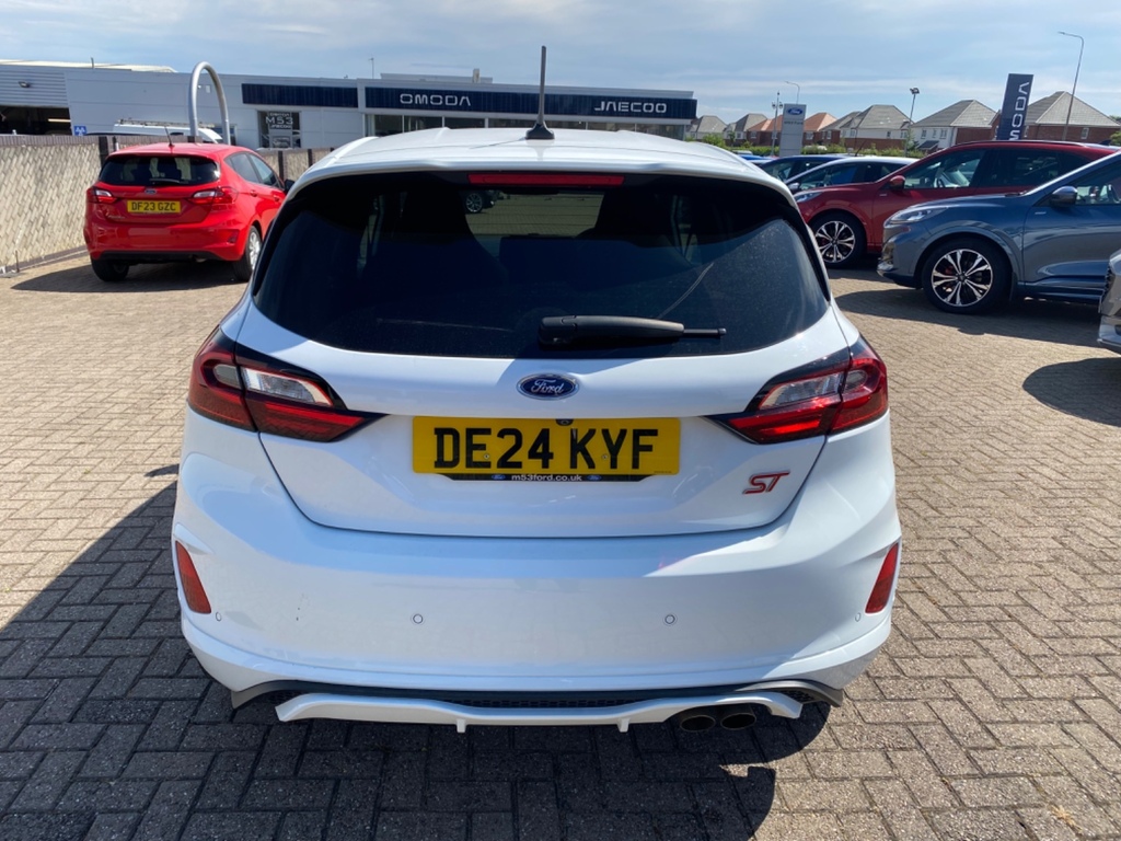 Ford Fiesta 1.5 Ecoboost St-3 DE24KYF White #4