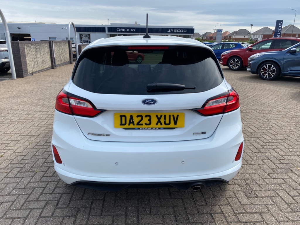 Ford Fiesta 1.0 Ecoboost Hybrid Mhev 125 St-line DA23XUV White #4