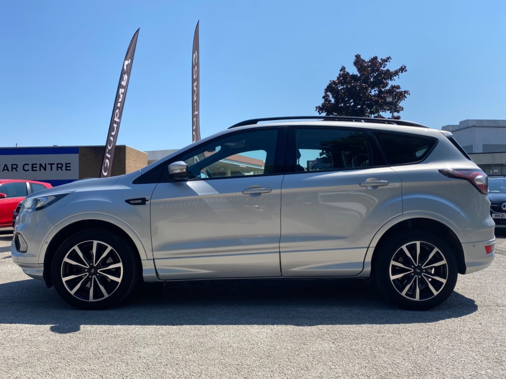 Ford Kuga St-line Non Local Svp 1.5Tdci 120Ps DK67YXX Silver #4