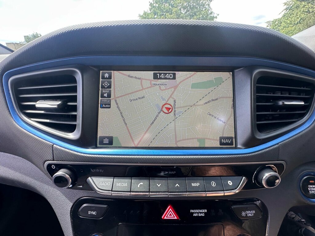 Hyundai Ioniq 1.6 Premium Se Mhev Grey #21