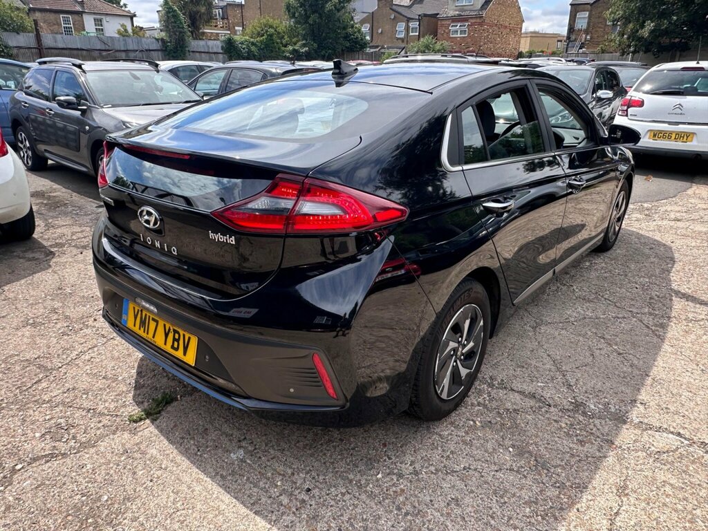 Hyundai Ioniq 1.6 H-gdi Premium Dct Euro 6 Ss Black #6