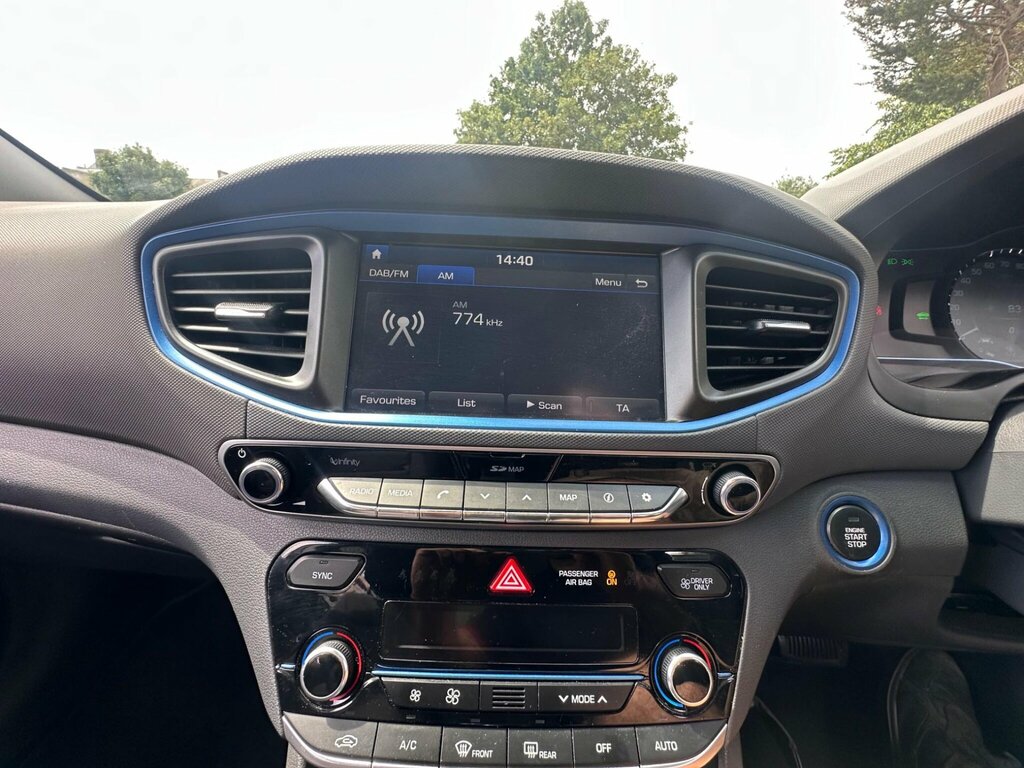 Hyundai Ioniq 1.6 Premium Se Mhev Grey #24