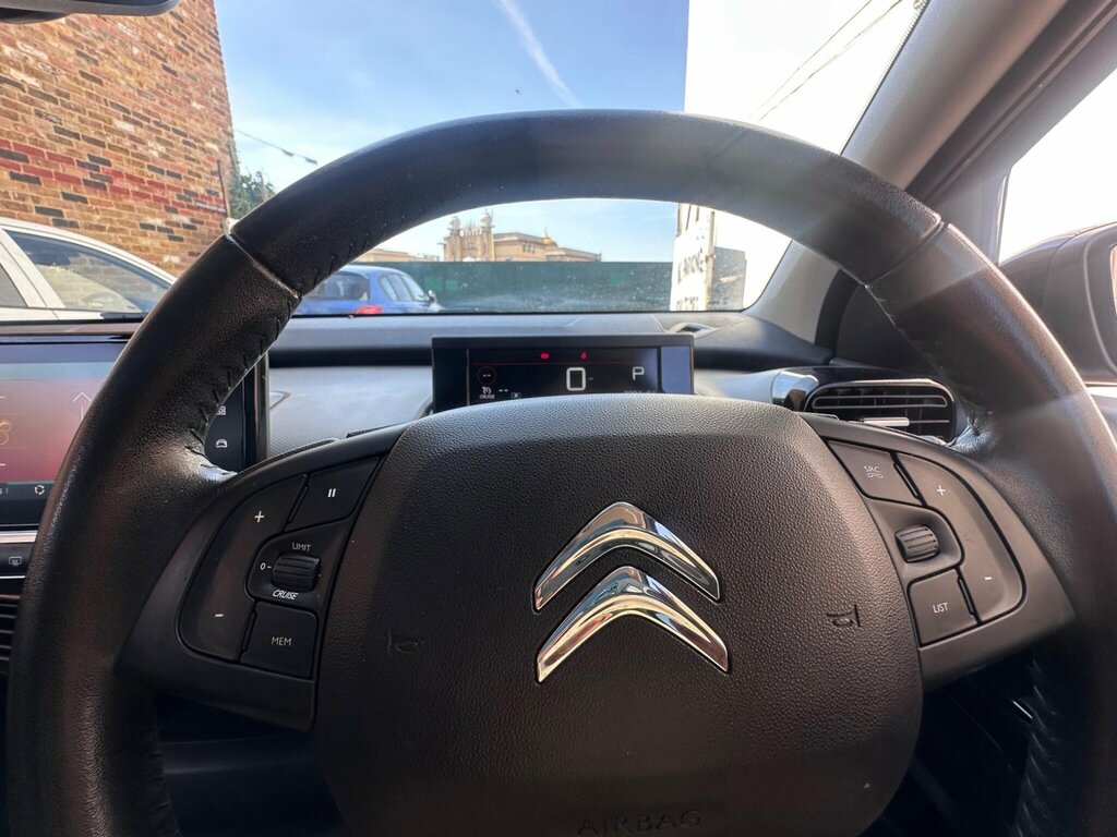 Citroen C4 Cactus 1.2 109 Bhp Only 43,865 Miles Fsh Grey #24