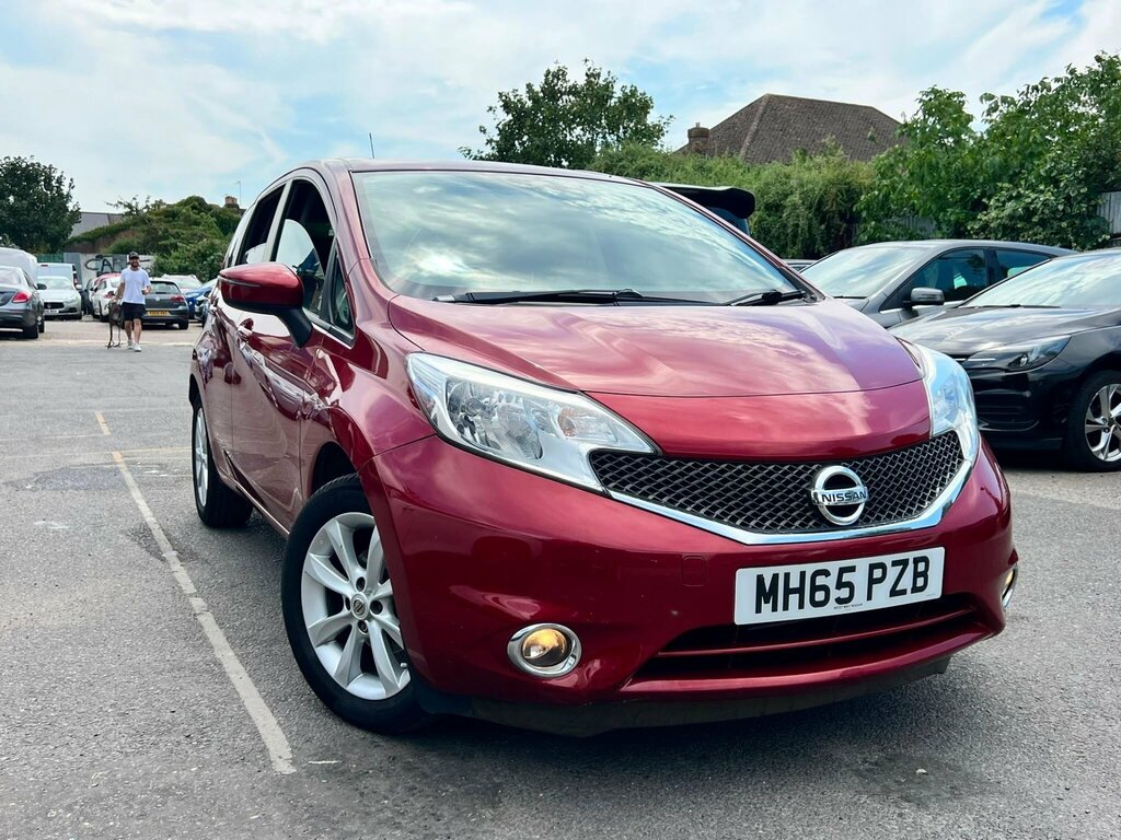 Nissan Note 1.2 Dig-s Acenta Xtron Euro 6 Ss Red