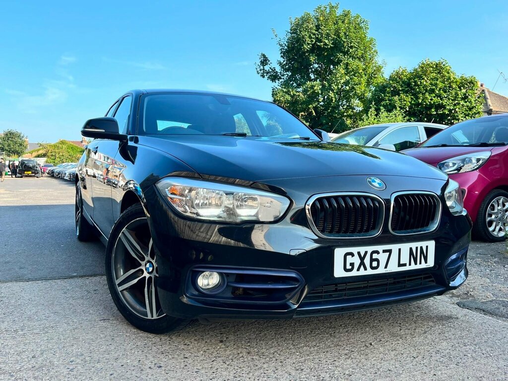 BMW 1 Series 1.5 118I Sport Euro 6 Ss Black #2